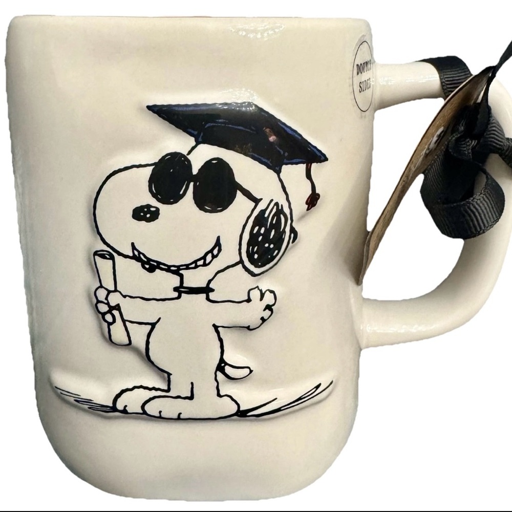 RAE DUNN PEANUTS GRADUATION COFFEE MUG “YOU DID IT” w/3D SNOOPY w/ CAP & DIPLOMA